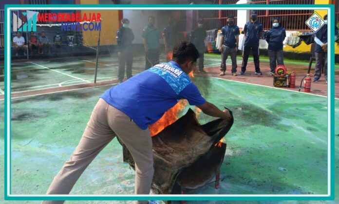 Bersama Damkar dan PLN, Rutan Selayar Pelatihan Pencegahan Bencana Kebakaran 1