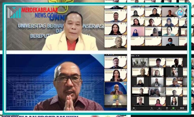 Pekerja Migran Indonesia Belajar Paket Kesetaraan di PKBM KBRI Singapura