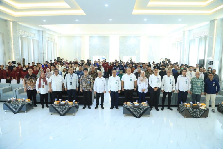 Polteknaker Harus Terus Inovasi Dalam Wujudkan SDM Unggul