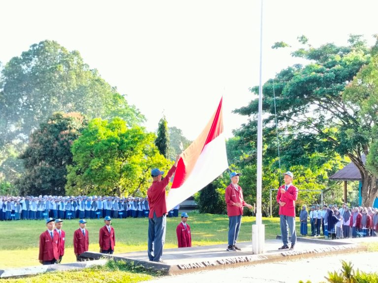 SMAN 4 Enrekang Laksanakan Upacara Hari Kesadaran Nasional